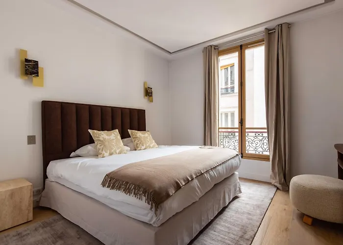 Sublime - 3bd-6p - Arc De Triomphe