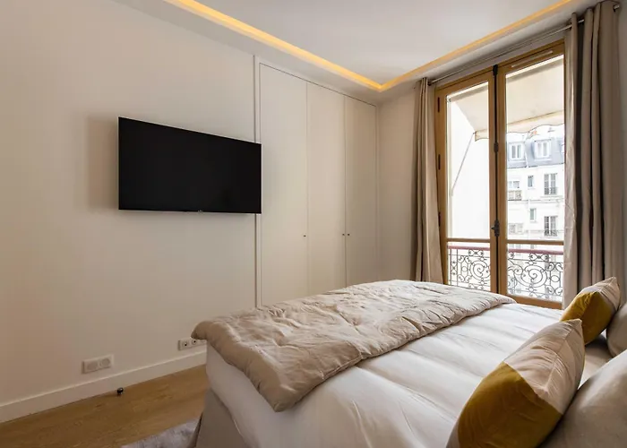 Sublime - 3bd-6p - Arc De Triomphe